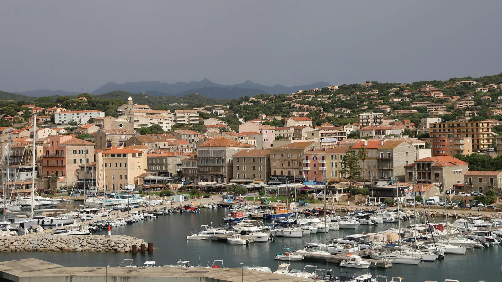 visuel principal sur Couple corse voilier